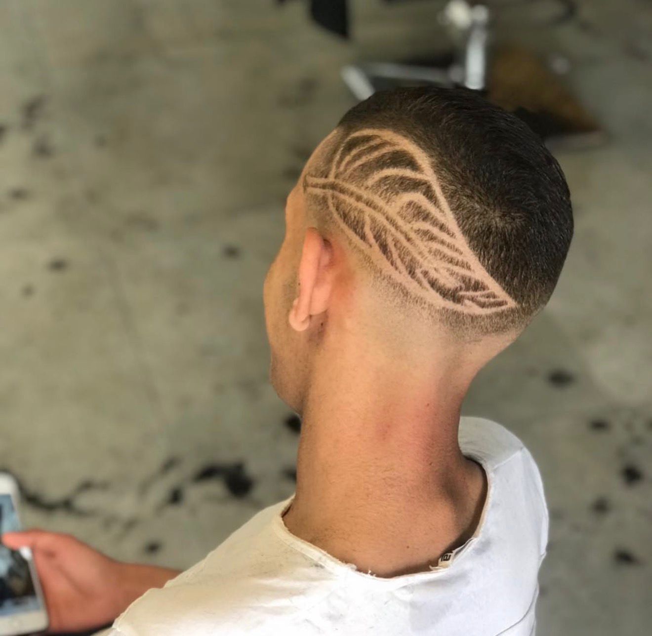 skin fade נקי מהגב